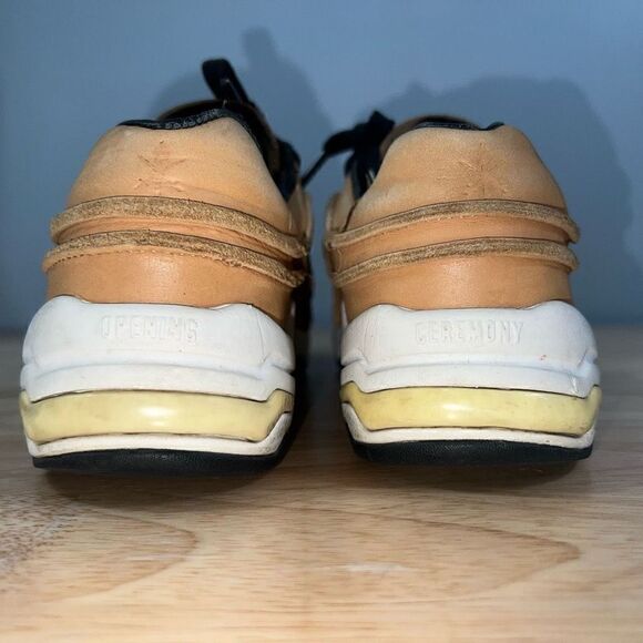 Opening Ceremony Iggy Athleisure Sneaker Exposed Seams Tan Black White Women’s 5 - Picture 8 of 13